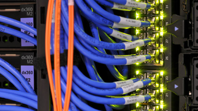 Verizon and this telecom stock offer protection against tariff uncertainty