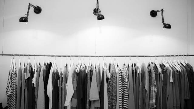 Shoe Carnival: Core Business Continues To Shrink, No Reason For A 12x Multiple