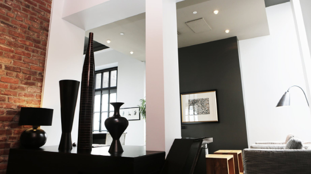 Ethan Allen Hit By Traffic Slowdown, Cuts 2025 Outlook