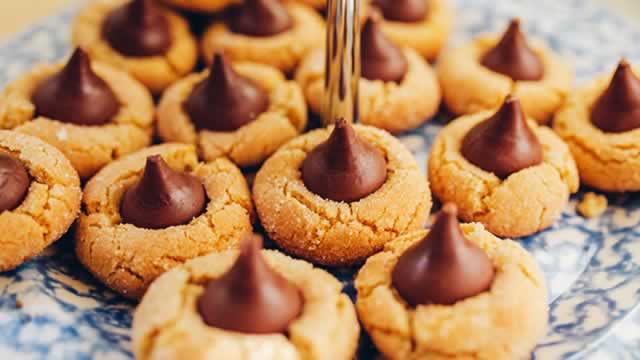 Hershey: Tariffs Add A New Dimension Of Risk (Rating Downgrade)