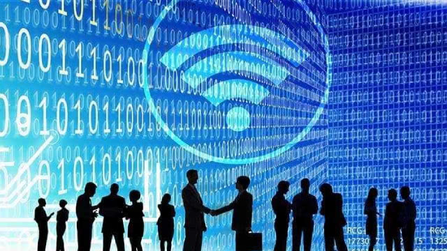 Vodafone's fourth quarter may disappoint - analyst