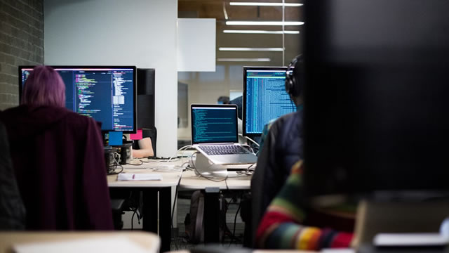 Salesforce Sales Cloud, AI Integration, And Cloud Upsells Drive Analyst Confidence In Long-Term Growth