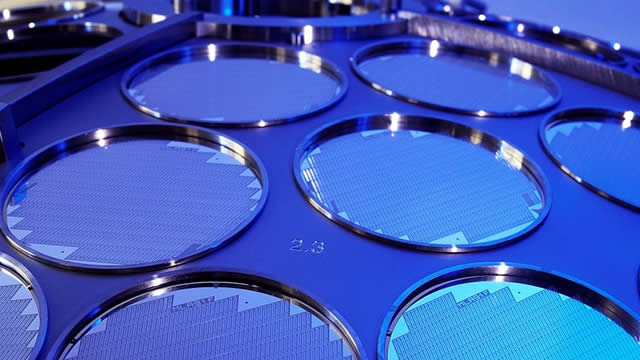 Broadcom, Analog Devices Could Slide ~10%, Analyst Warns, But A Bottom Could Be Near