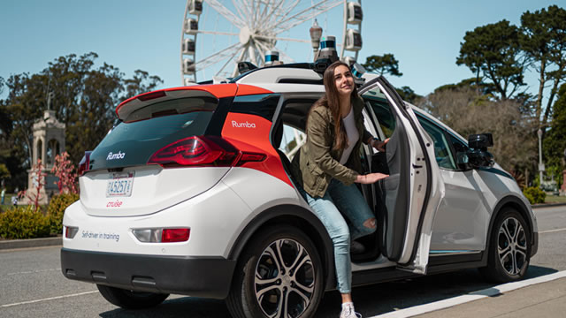 GM, LG to make new, lower-cost cells for future EVs